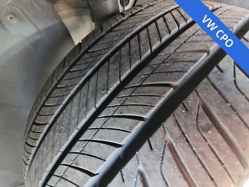 Certified 2025 Volkswagen Jetta GLI Autobahn image 27