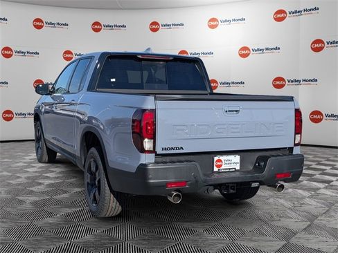 New 2026 Honda Ridgeline Black Edition image 7