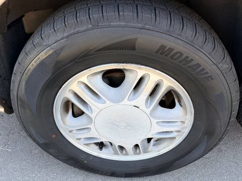 Used 2003 Chevrolet Venture LS w/ Convenience Package FWD image 7