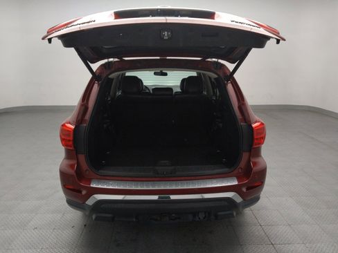 Used 2020 Nissan Pathfinder Platinum FWD image 29