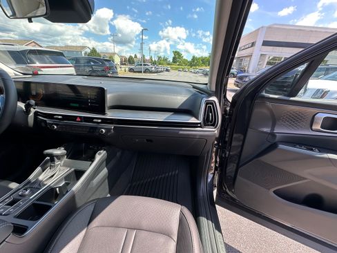 New 2026 Kia Sorento S AWD/4WD image 22