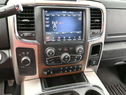 Used 2018 RAM 2500 Laramie AWD/4WD image 19