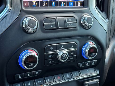 Used 2020 GMC Sierra 2500 Denali w/ Denali Ultimate Package image 20