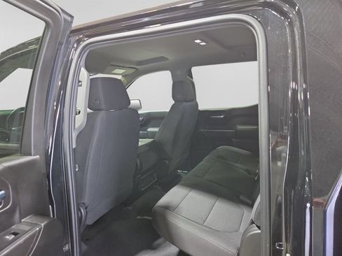 Used 2022 Chevrolet Silverado 1500 Custom Trail Boss w/ Safety Confidence Package AWD/4WD image 9