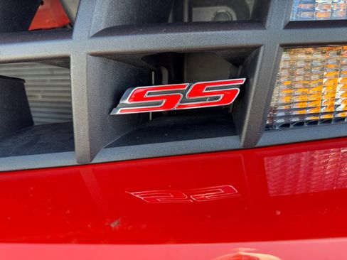 Used 2010 Chevrolet Camaro SS w/ RS Package RWD image 10