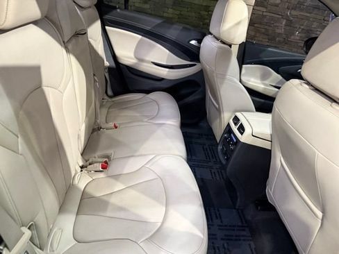 Used 2017 Buick Envision Essence FWD image 34