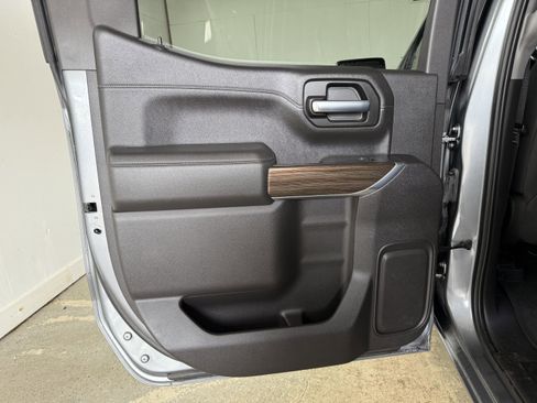 Used 2021 Chevrolet Silverado 1500 LT Trail Boss w/ Bed Protection Package image 44