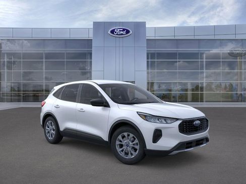 New 2025 Ford Escape Active image 7