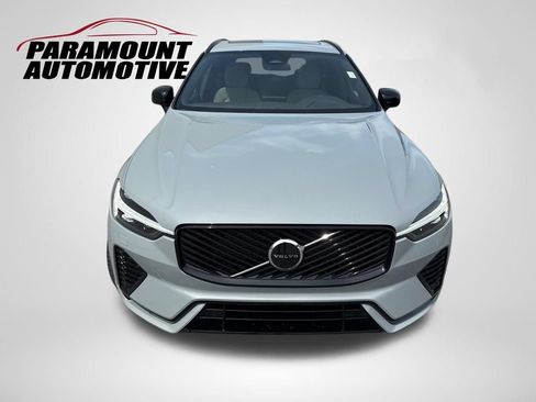 Used 2026 Volvo XC60 B5 Core w/ Climate Package AWD/4WD image 2