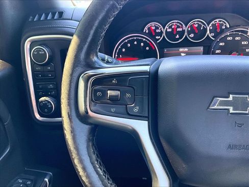 Used 2021 Chevrolet Silverado 1500 LT Trail Boss w/ Convenience Package II AWD/4WD image 20