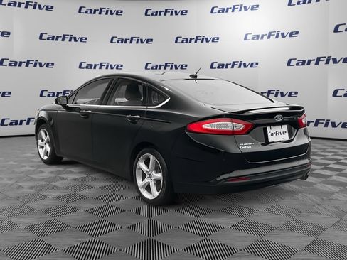 Used 2016 Ford Fusion S w/ Equipment Group 101A FWD image 3