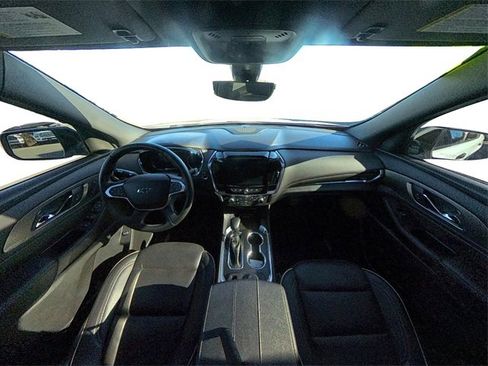 Used 2023 Chevrolet Traverse Premier w/ Redline Edition image 37