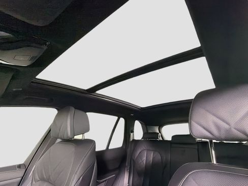 New 2026 BMW X5 xDrive40i w/ M Sport Package image 22