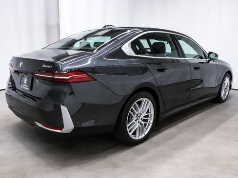 Used 2025 BMW 540i xDrive image 6