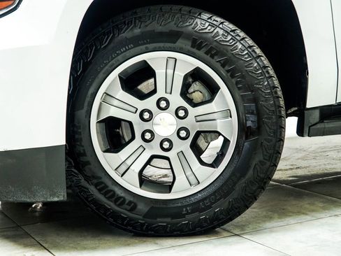 Used 2018 Chevrolet Tahoe LS RWD image 6