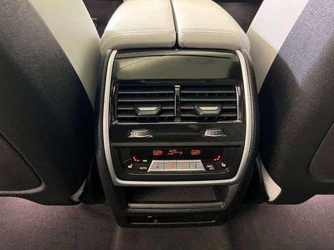 Used 2026 BMW X5 sDrive40i w/ Climate Comfort Package RWD image 35