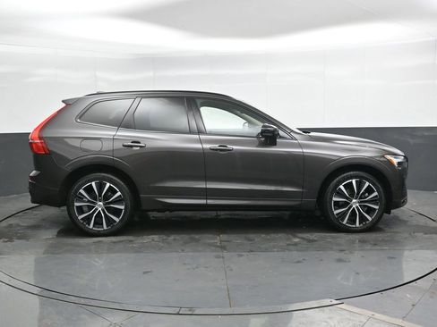 Certified 2023 Volvo XC60 B5 Plus w/ Climate Package AWD/4WD image 3