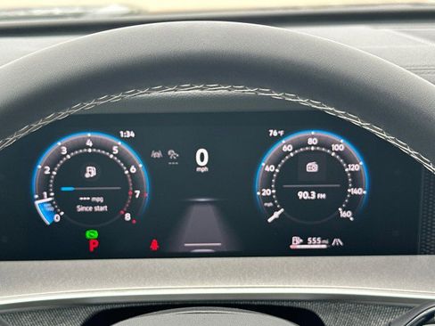 New 2025 Volkswagen Tiguan S image 32