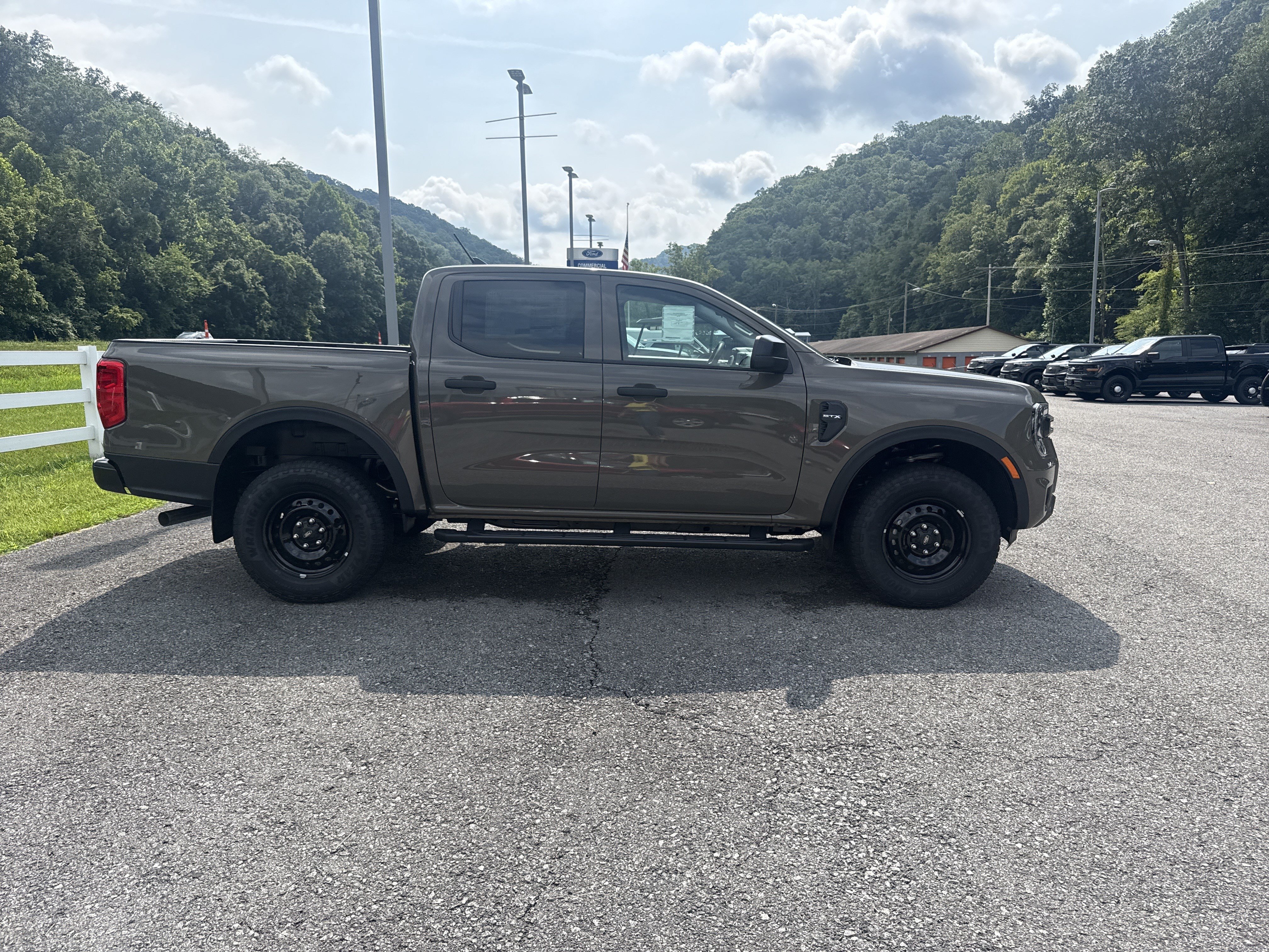 New 2026 Ford Ranger XL w/ Trailer Tow Package RWD image 23