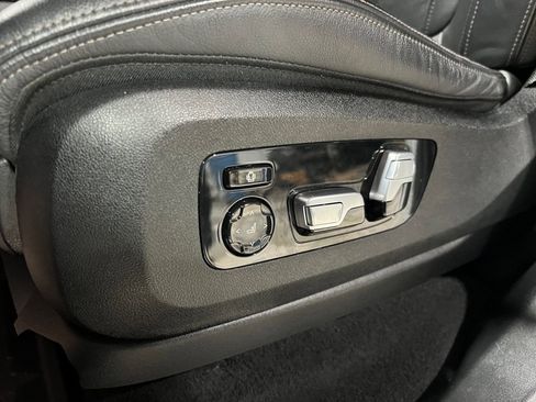 Used 2022 BMW X7 xDrive40i image 27