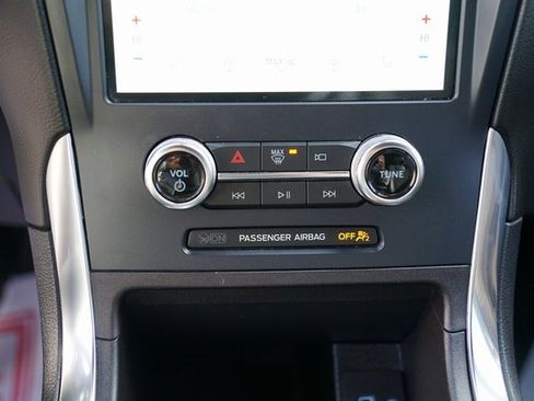 Certified 2023 Ford Edge ST image 15