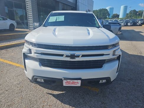 Used 2021 Chevrolet Silverado 1500 RST AWD/4WD image 2