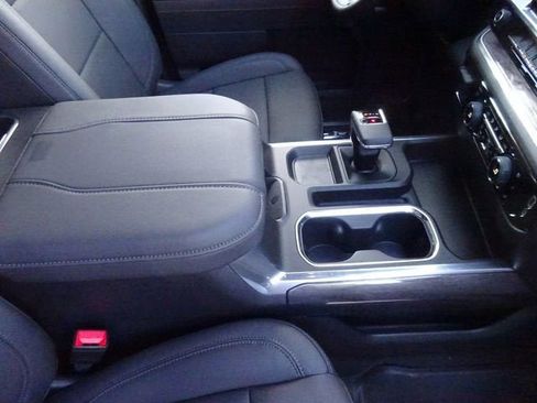 New 2026 Chevrolet Silverado 1500 LTZ AWD/4WD image 19
