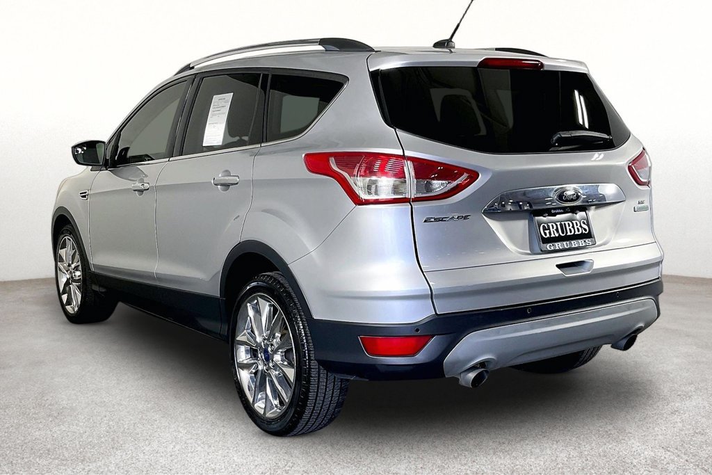 Used 2016 Ford Escape SE w/ SE Chrome Package FWD image 14