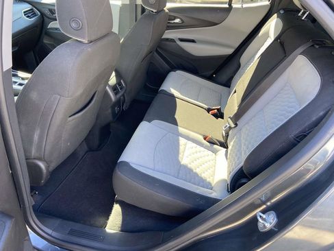 Used 2019 Chevrolet Equinox LT image 16