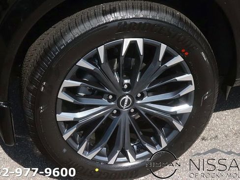 New 2026 Nissan Rogue Platinum AWD/4WD image 7