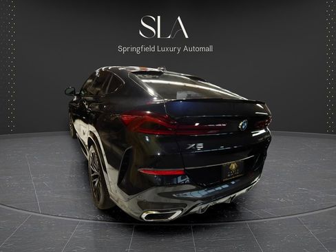 Used 2023 BMW X6 xDrive40i w/ M Sport Package AWD/4WD image 6