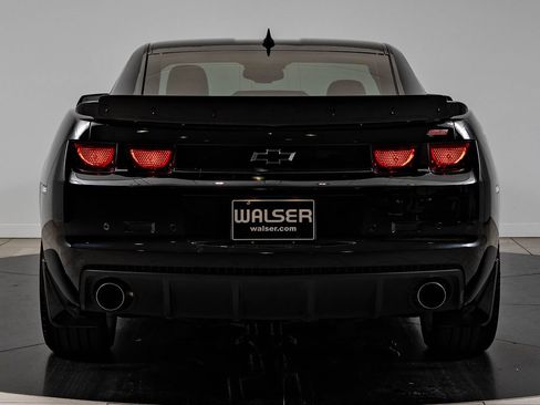 Used 2011 Chevrolet Camaro SS w/ RS Package RWD image 7