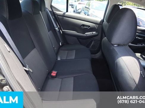 Used 2024 Nissan Sentra SV FWD image 19