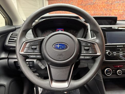 Used 2023 Subaru Crosstrek 2.0i image 12