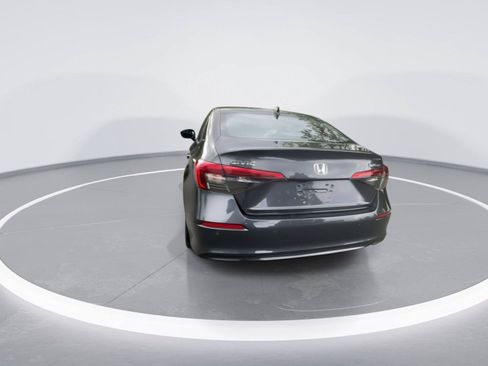 Used 2024 Honda Civic Touring image 7
