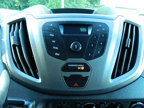 Used 2018 Ford Transit 350 138 DRW image 19