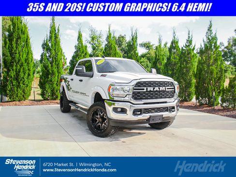 Used 2024 RAM 2500 Big Horn image 1