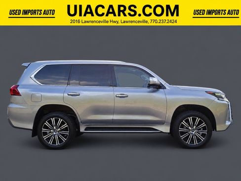 Used 2019 Lexus LX 570 4WD w/ Luxury Package image 5