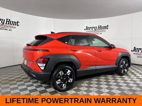 Used 2024 Hyundai Kona SEL AWD/4WD image 6