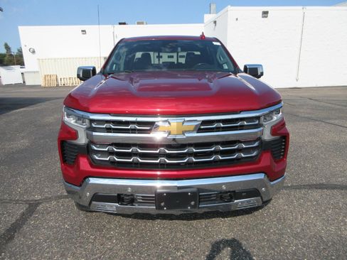 Certified 2022 Chevrolet Silverado 1500 LTZ AWD/4WD image 2