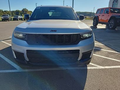 New 2025 Jeep Grand Cherokee L Altitude