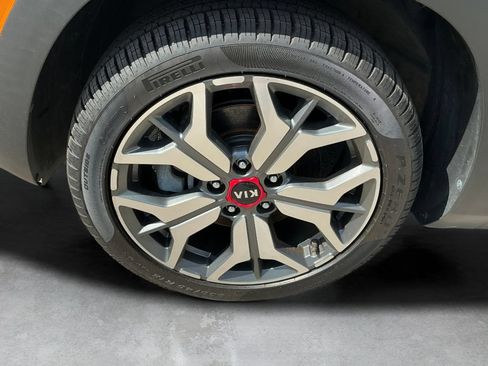 Used 2021 Kia Seltos SX w/ SX Sunroof Package AWD/4WD image 12