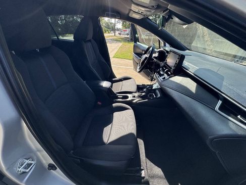 Used 2022 Toyota Corolla SE FWD image 19