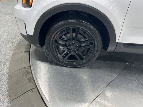New 2025 Kia Telluride SX X-Line image 34
