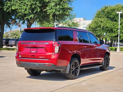 Used 2022 Chevrolet Suburban RST w/ Luxury Package AWD/4WD image 7