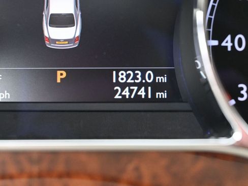 Used 2016 Bentley Mulsanne Speed image 22