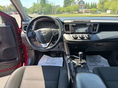 Used 2018 Toyota RAV4 LE w/ All Weather Liner Package AWD/4WD image 16