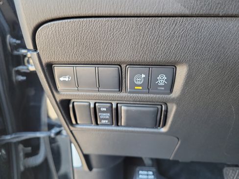 Certified 2020 Nissan Armada SL w/ Premium Package image 27