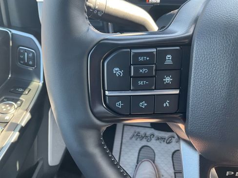 New 2026 Ford F250 Platinum AWD/4WD image 19