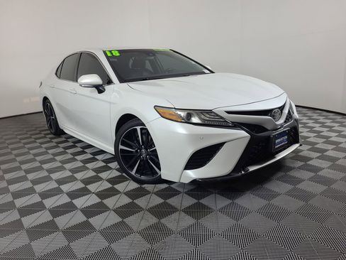 Used 2018 Toyota Camry XSE w/ Protection Package (Q2) image 1
